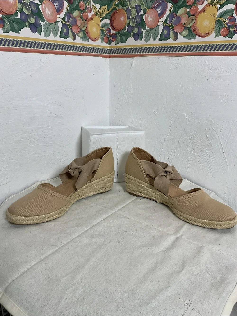 LifeStride Kascade Taupe Espadrille Wedge Sandals Size 7.5M
